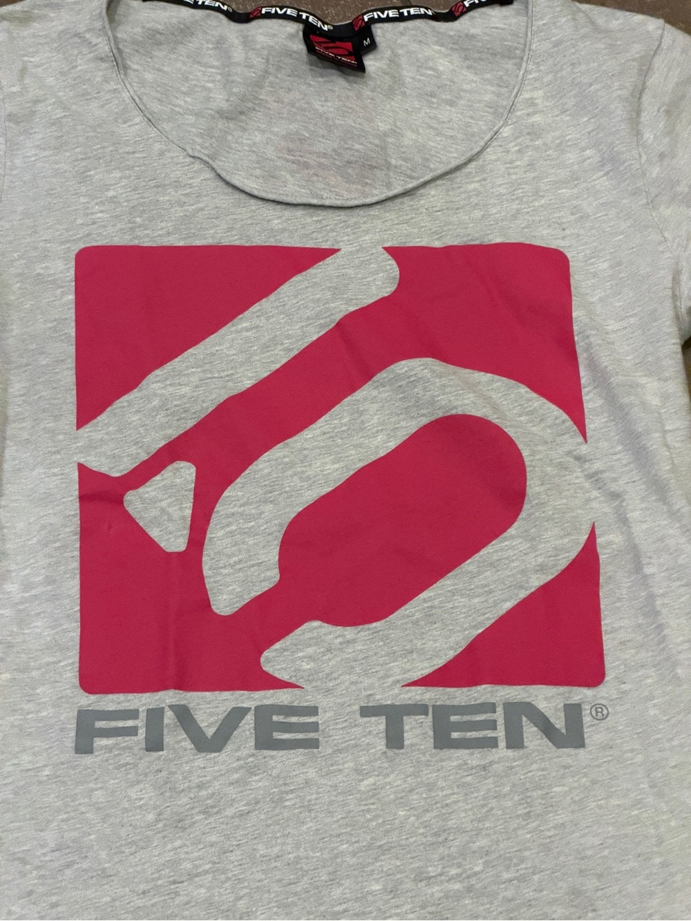 Woman’s Five Ten Gray Scoop Neck Tee with Pink Logo